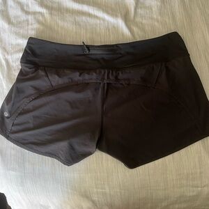 Lululemon Run Times Mid-Rise Short 4" *2-way Stretch NWOT